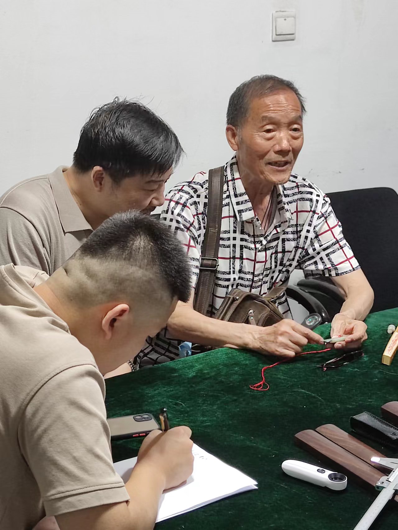 2022年6月23日陕西文化艺术品司法鉴定中心——民间玉器鉴定